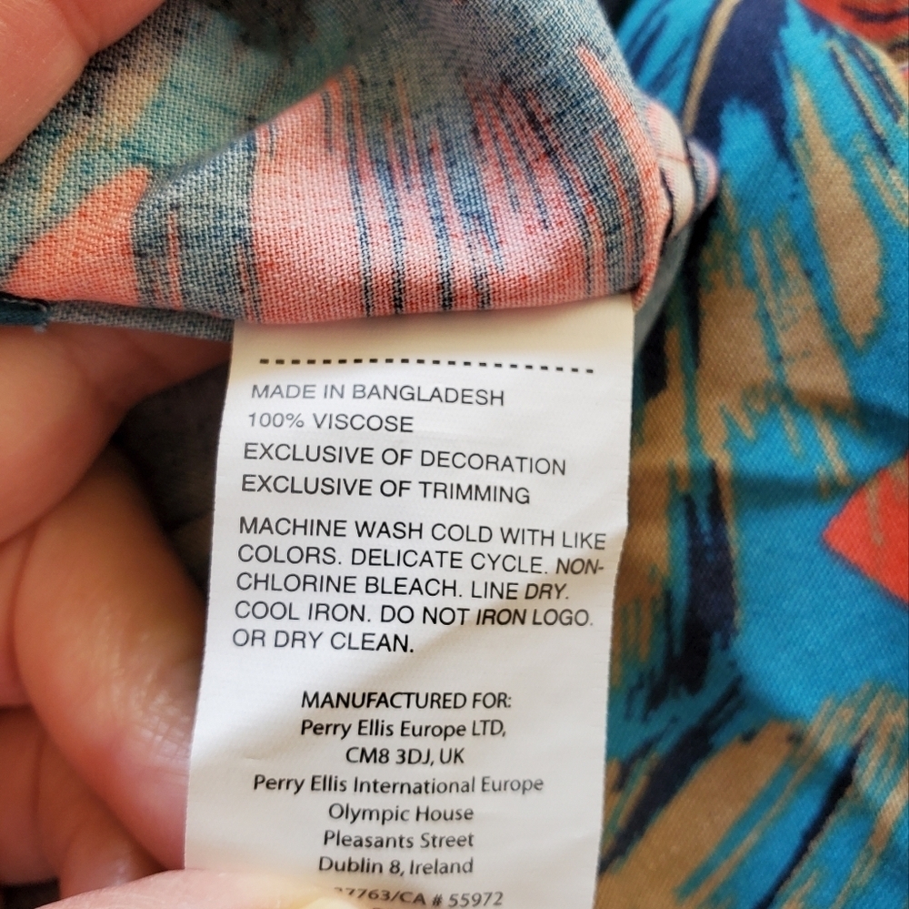 Penguin by Muningswear S/S Topical Shirt. Size XL - Picture 9 of 10